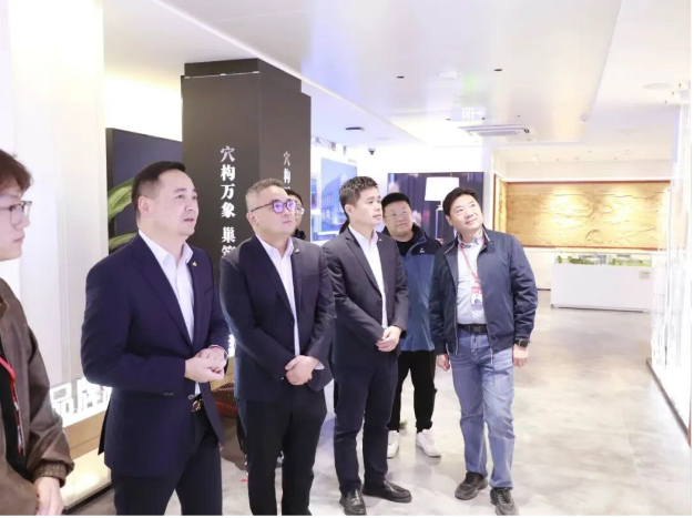 强强联手再升级！红蚂蚁集团&莫干山战略签约|共筑品质家装新未来